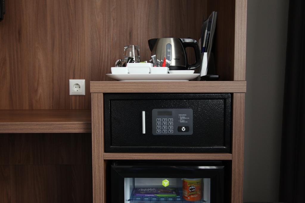 City Hotel 오스 외부 사진