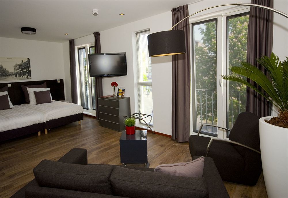 City Hotel 오스 외부 사진